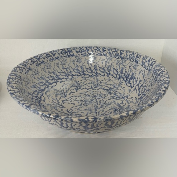 Vintage 11” Blue & White Spongeware Pottery Large Bowl